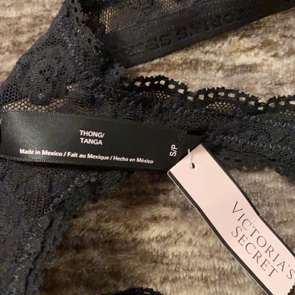 🖤Victoria’s Secret Black Lace Panty Thong🖤‎
